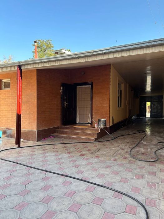 Сдаётся 3 сот.4 ком.мирабад (Азербайджанский центр)