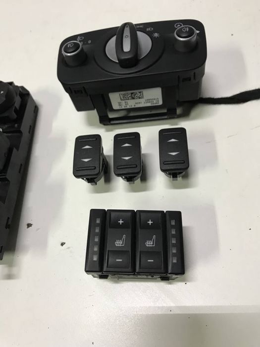 Bloc lumini consola butoane geam incalzire scaune Ford Mondeo MK4 2012