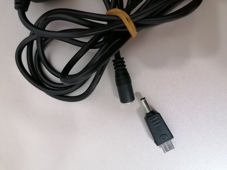 Зарядно за кола 12V  за телефон