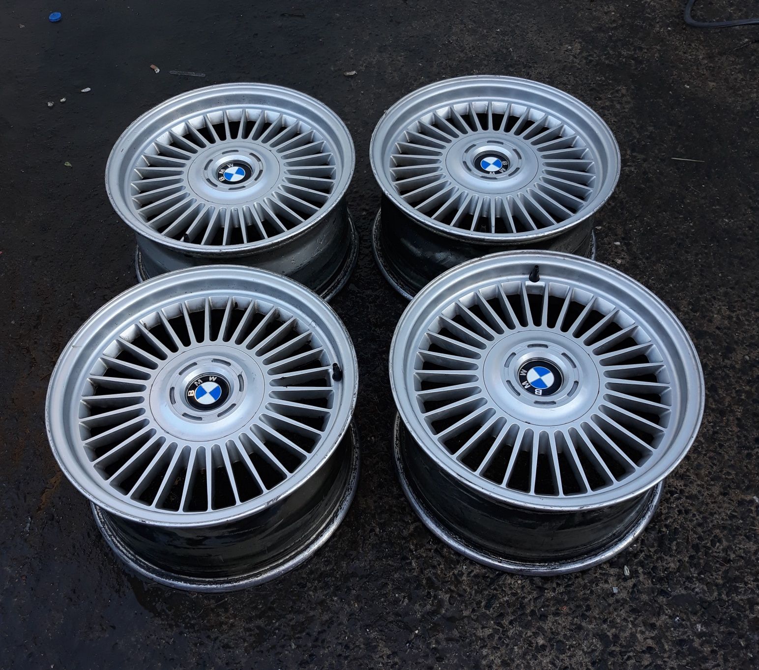 BMW Style 4,Multi Spoke , 8J ×16 H2 , IS23 ,Original OE  1  181 841