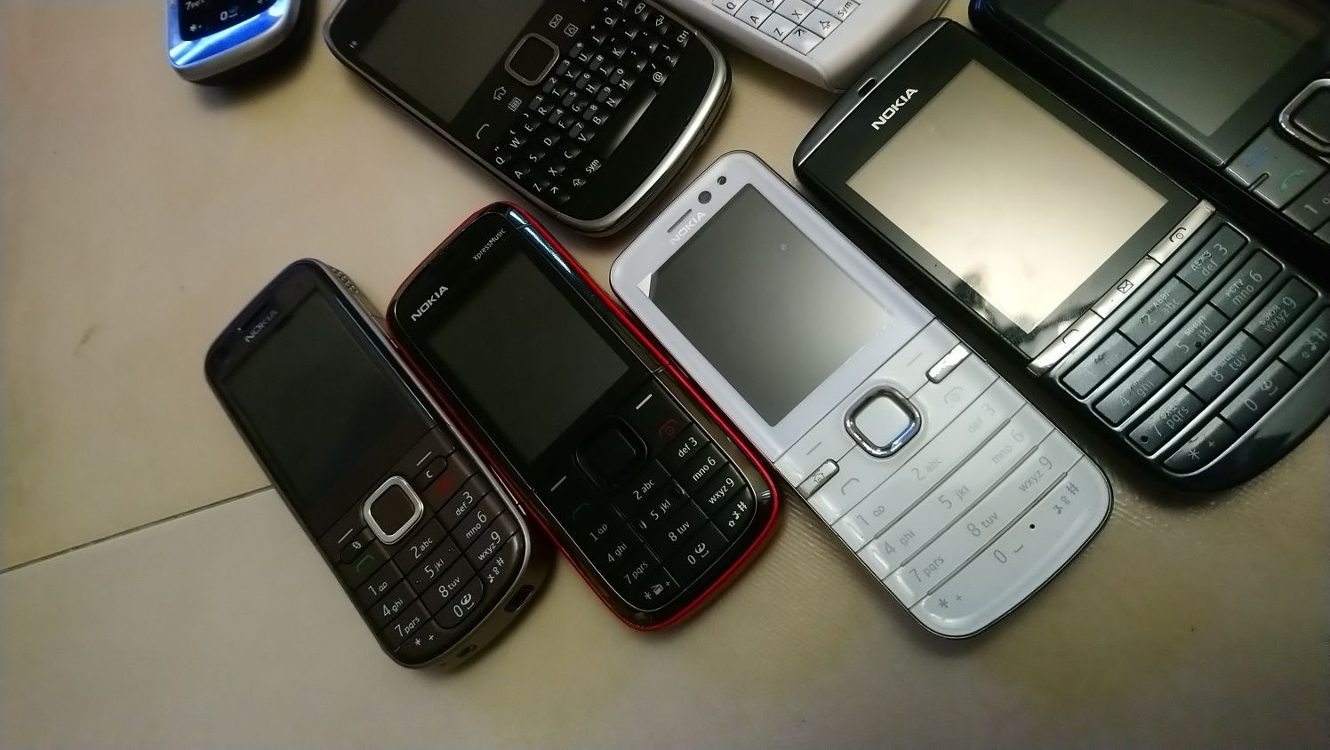 Nokia 6131,5610,2680,X6,X2,E6,5130,6303,C2,3120,6730,6720,8800,2220