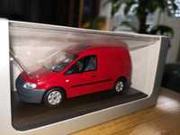 Se vinde machetă vw caddy minichamps