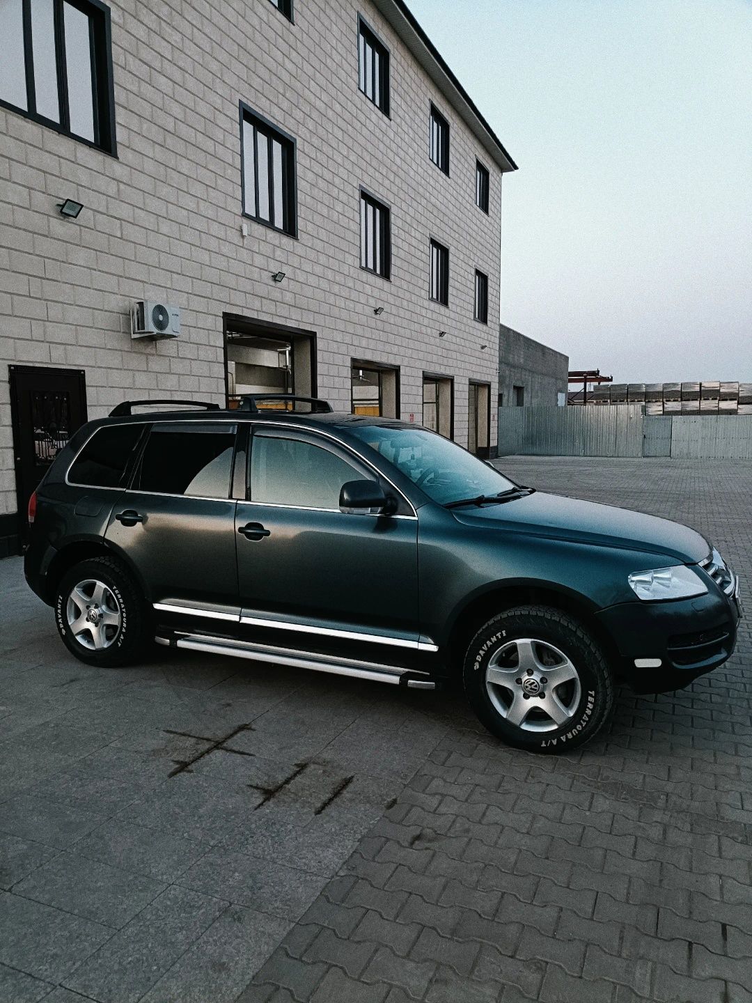 продам Volkswagen Touareg