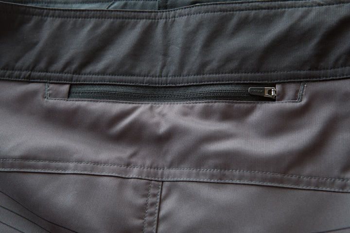 NOU! Pantaloni scurti ciclism YETI Cycles Teller