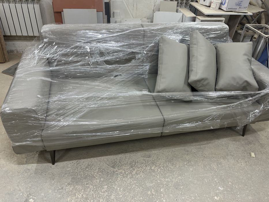 Диван для гостовой комнаты