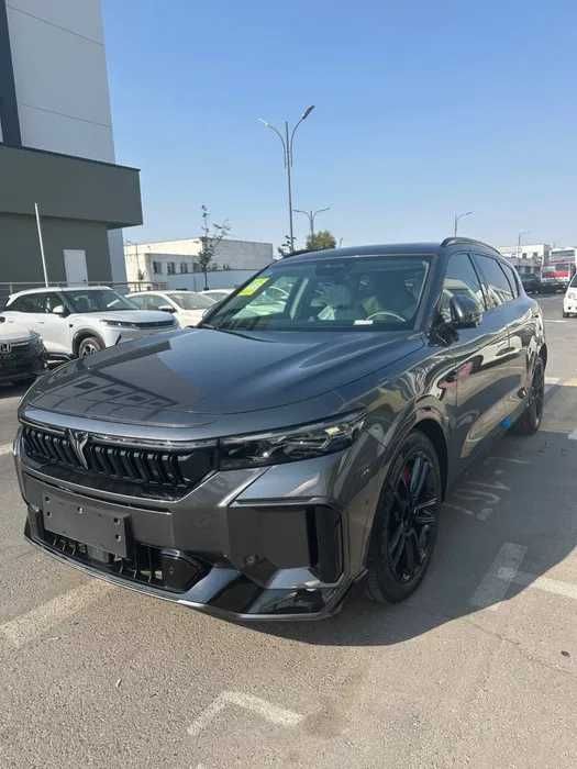 voyah free 2025 hybrid