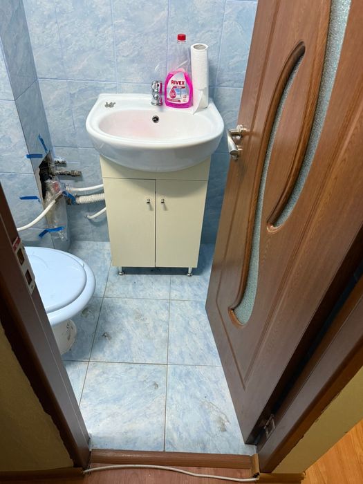 Vând Apartament 3 camere, centrală, izolat interior/exterior.