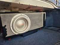Vand subwoofer auto edge