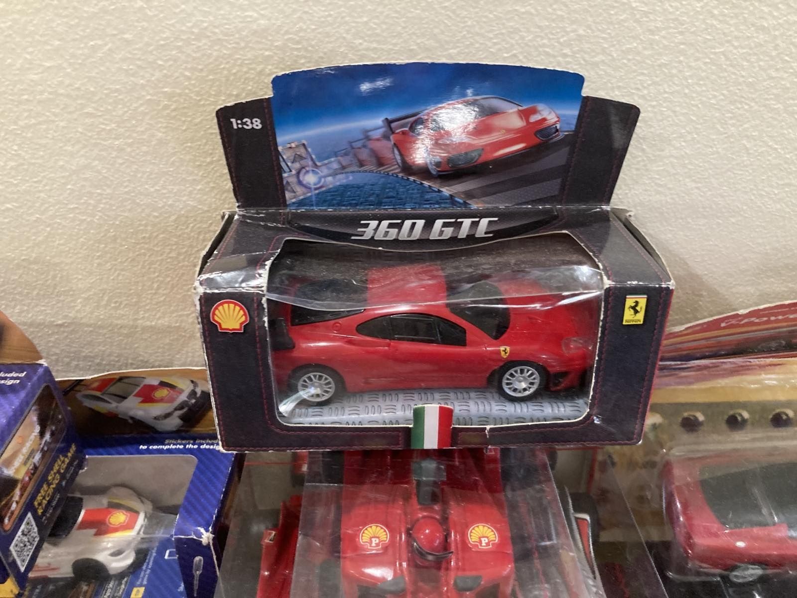 Колекция- колички Ferrari
