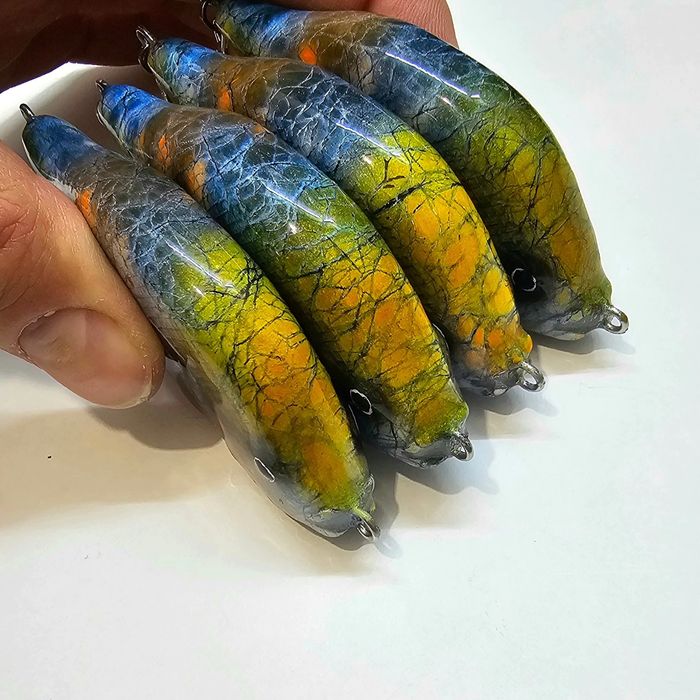 Ръчно изработен джърк модел Bilbo ,цвят /слънчевка/за риболов на щуки