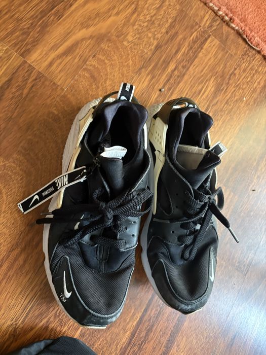 Set Nike Geanta + Adidasi 42 + Prosop