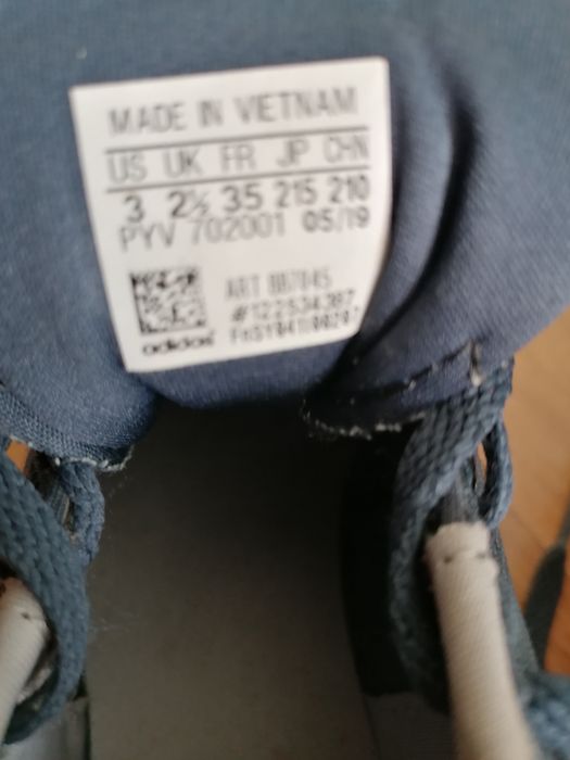 Vand pantofi addidas nr 35 fete