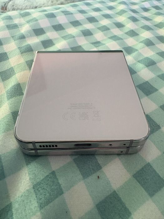 Samsung galaxy Z flip5