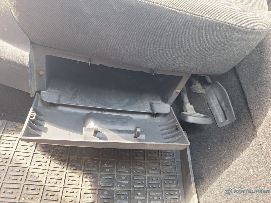 Scaun fata, pasager dreapta SKODA OCTAVIA II Combi 1Z5 2004 - 2013