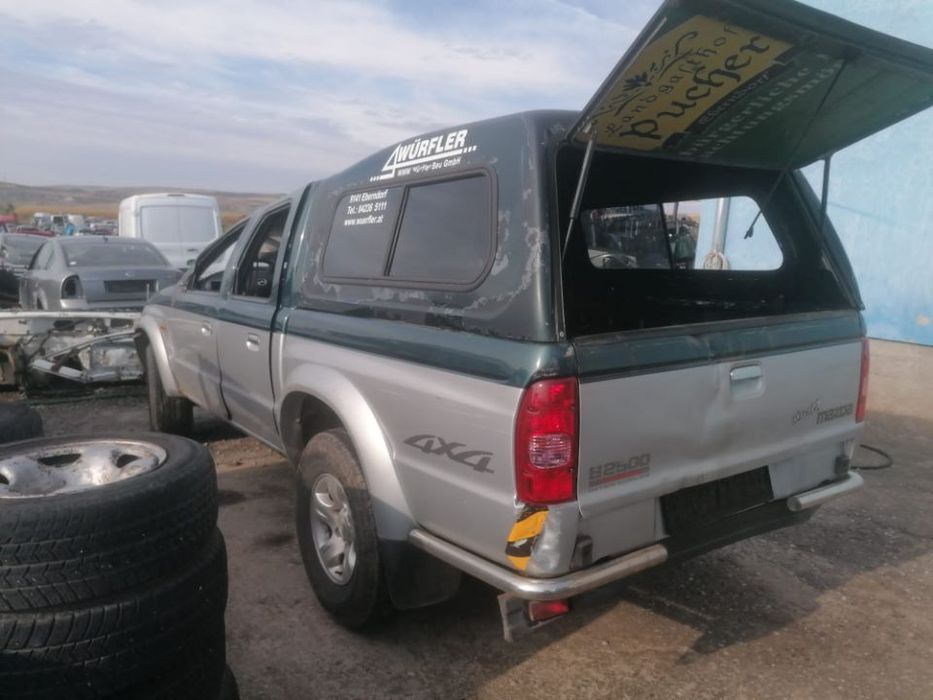 Dezmembrez piese Mazda B2500