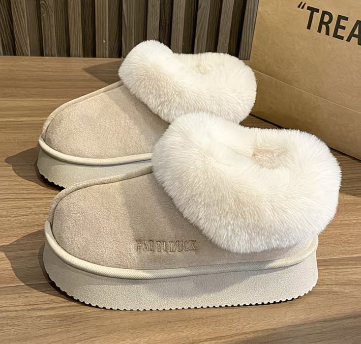 Новые в коробе трендовые угги