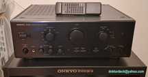 amplificator Onkyo Integra A-8850 cu tel. originala