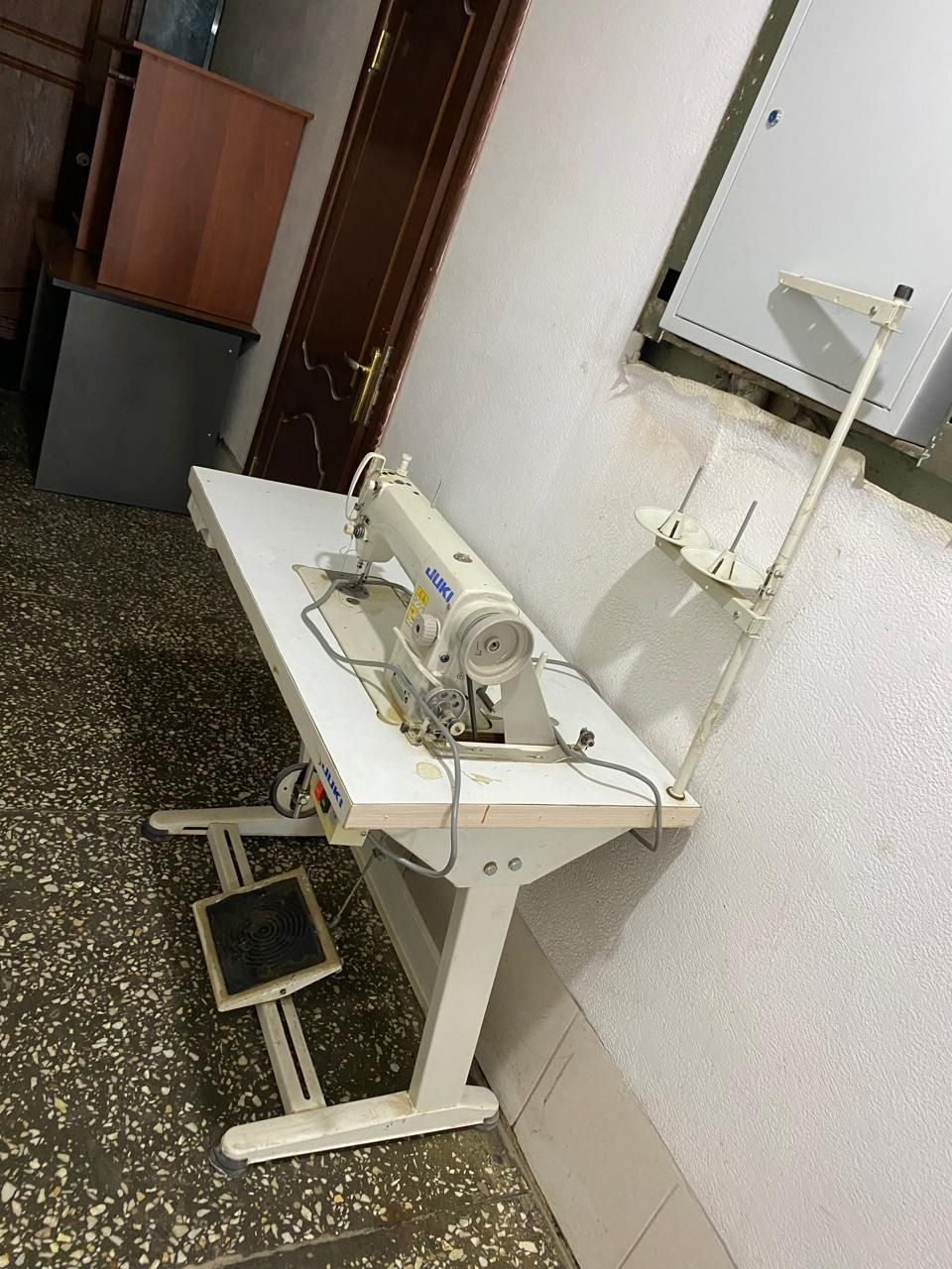 Продам швейную машинку Jukl DDL 8700
