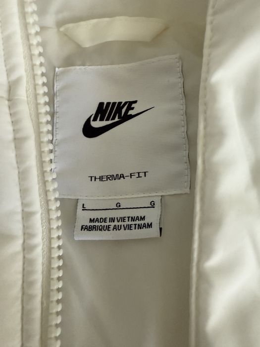 Оригинално яке Nike