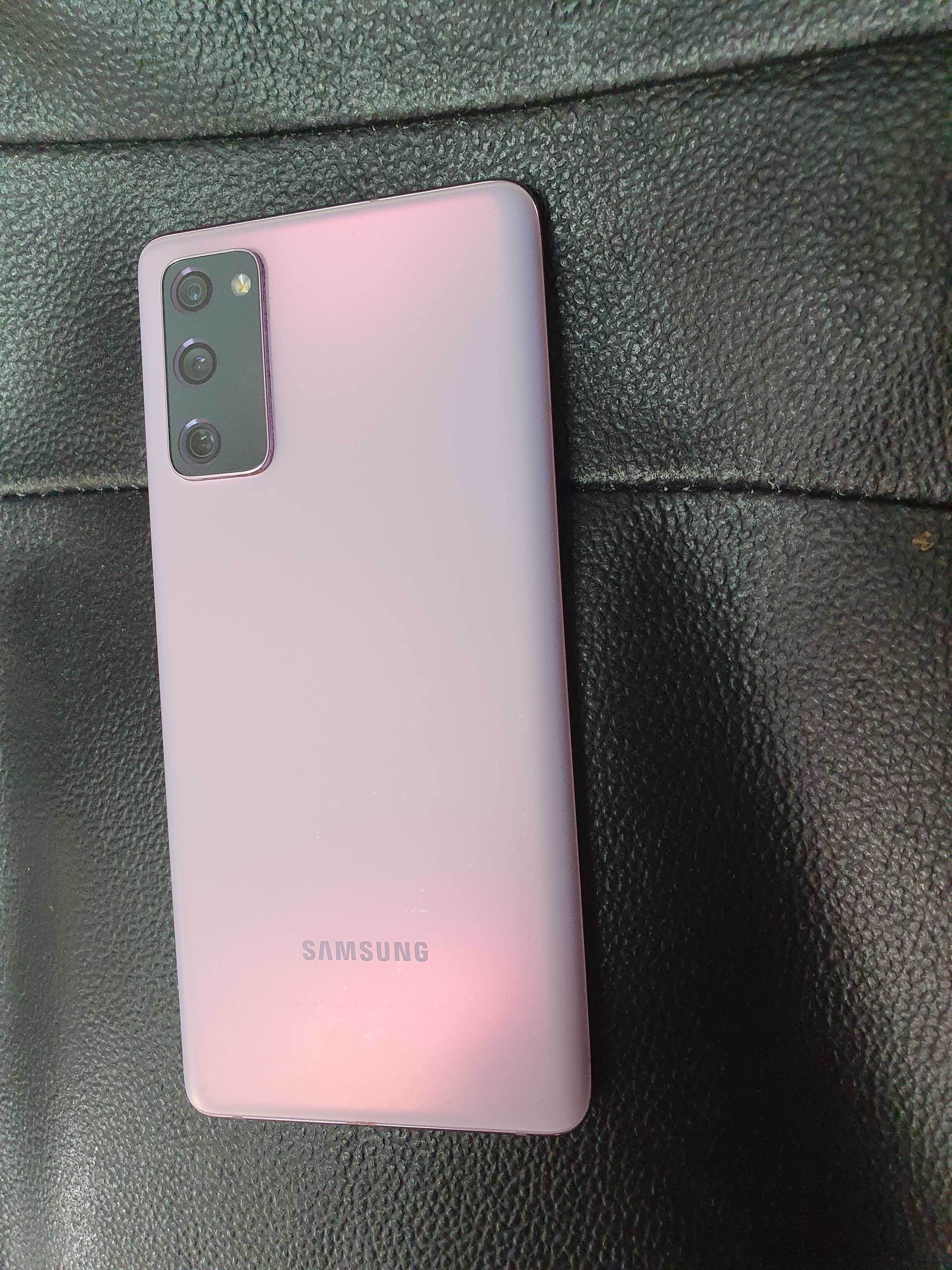Samsung Galaxy S20 FE като нов