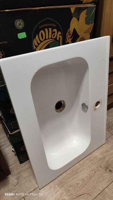 Мивка за баня Inter Ceramic за мебел на стена, размери 61/46.5 см.