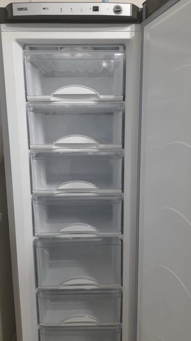 Продам морозилник