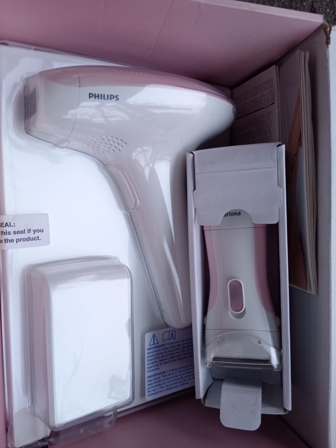 Vând philips Lumea essential