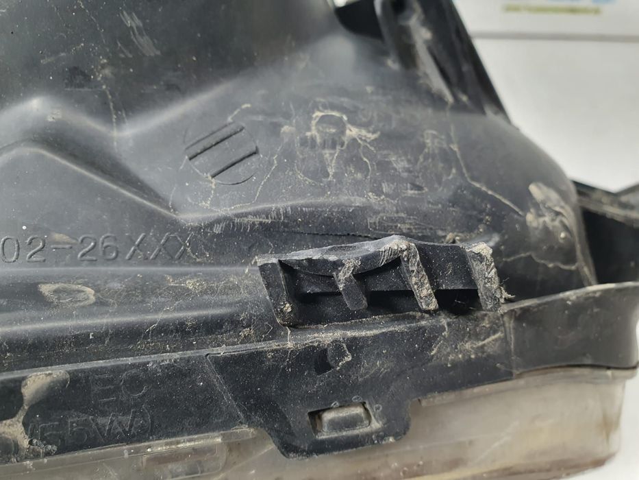 Far dreapta 92102-26xxx Hyundai Santa Fe SM  [din 2000 pana  2004]