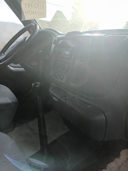 Vând Ford Transit