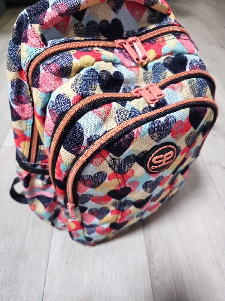 Ученическа раница и несесер CoolPack