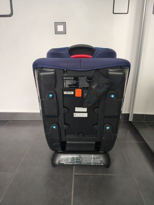 Scaun auto Joie Stages pentru copii intre 0 și 25 kg