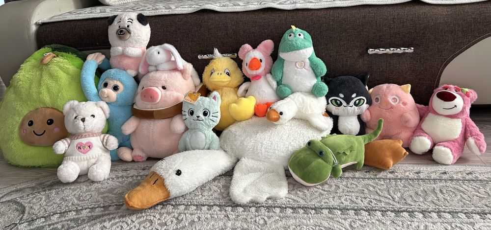 Коллекция мягких игрушек за 10.000 тг