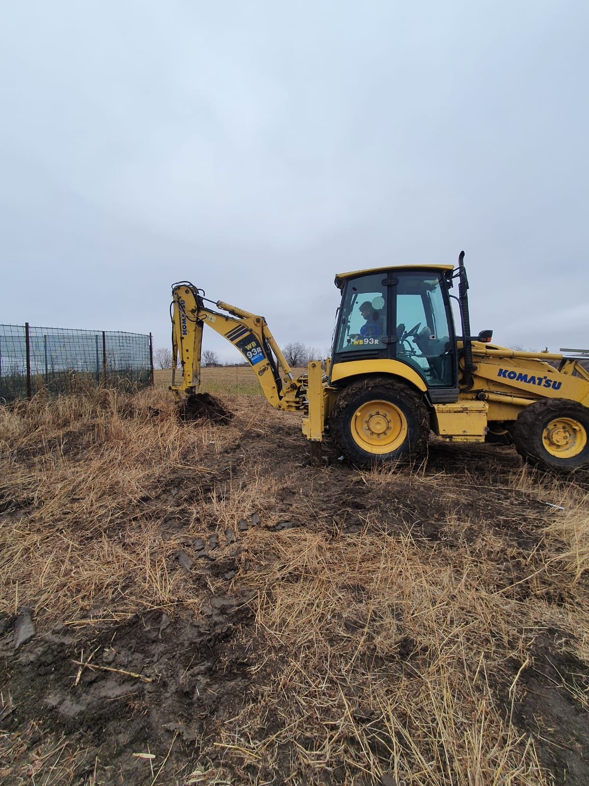 Vand buldoexcavator komatsu