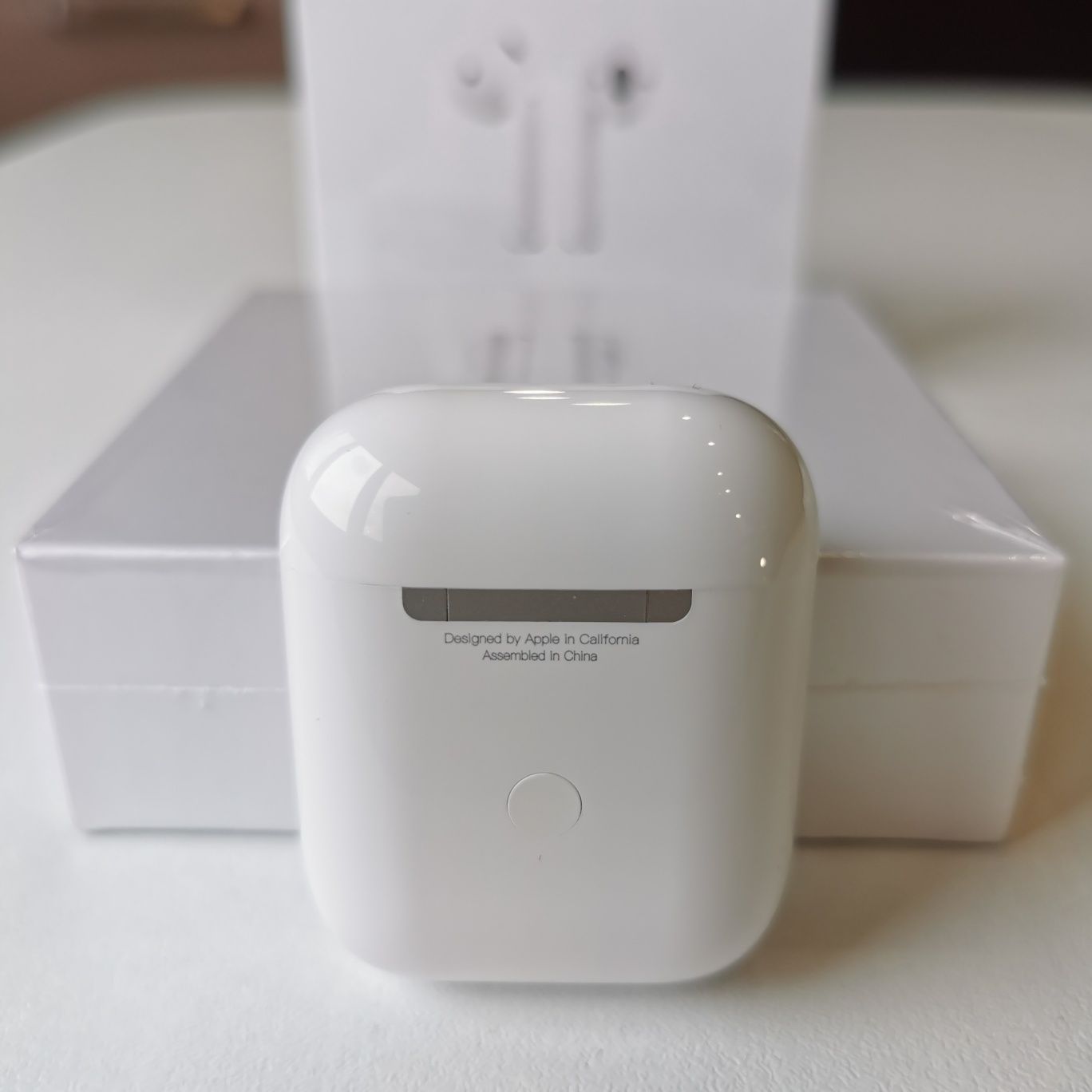 AIRPODS 2 Gen 2 / Generatia 2 / Incarcare Wireless - NOI/SIGILATE