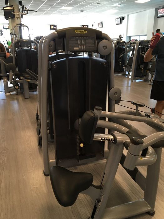 Sala fitness completa technogym