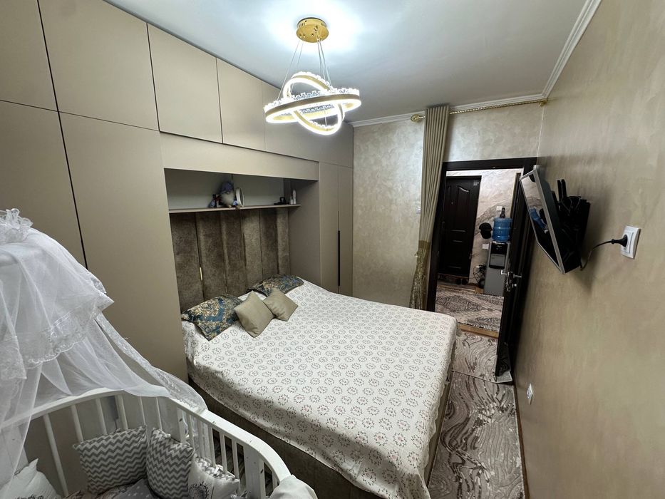 Продается квартира uy soyiladi