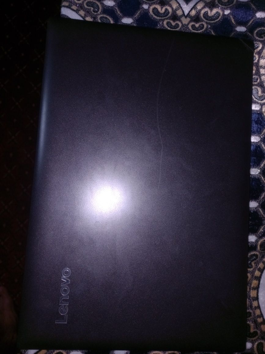 Noutbook Lenovo IdeaPad 330-15AST-500gb SSD Windows 11 pro