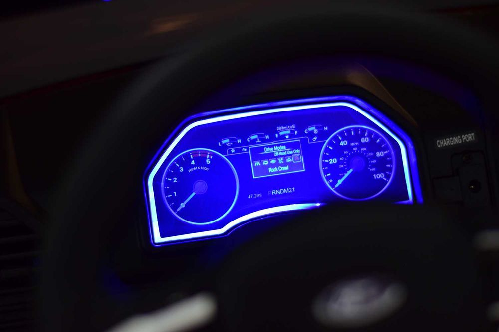 Masinuta electrica pentru 2 copii Ford F450 Super Duty 4x4 12V #Black