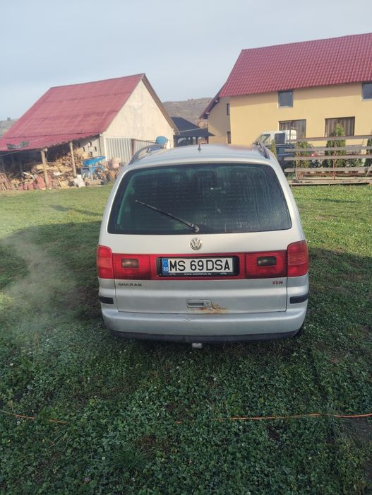 Vând vw Sharan 2003