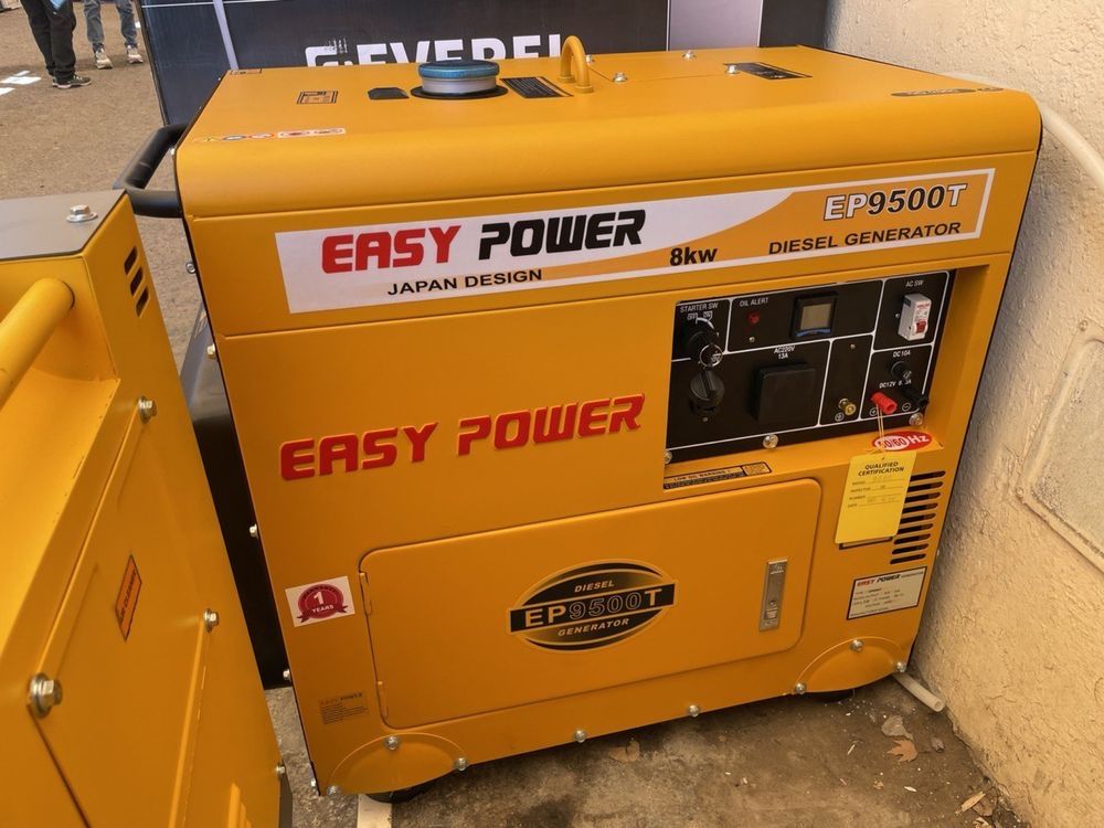Easy Power generator 8kw B/U движок