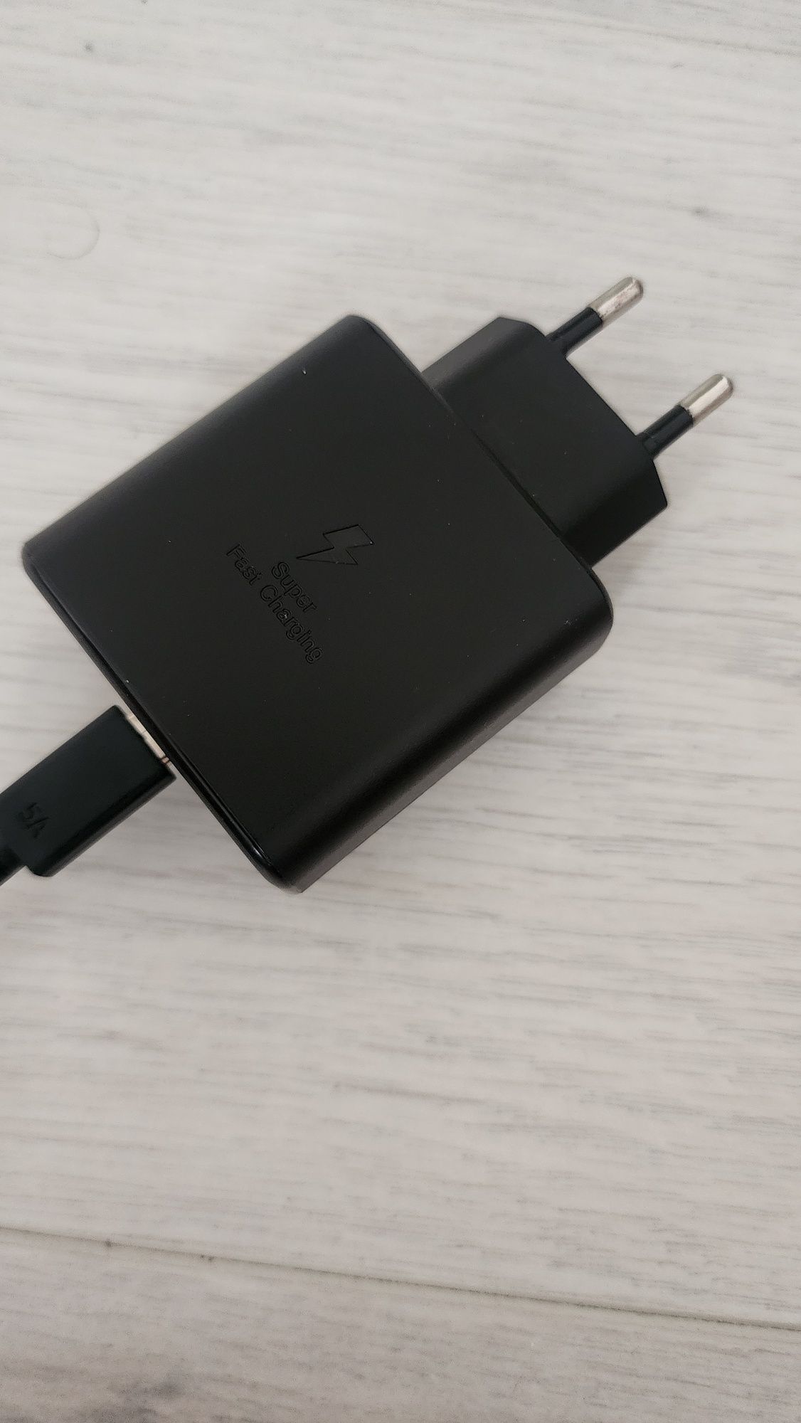 Samsung orginal zaryadnik