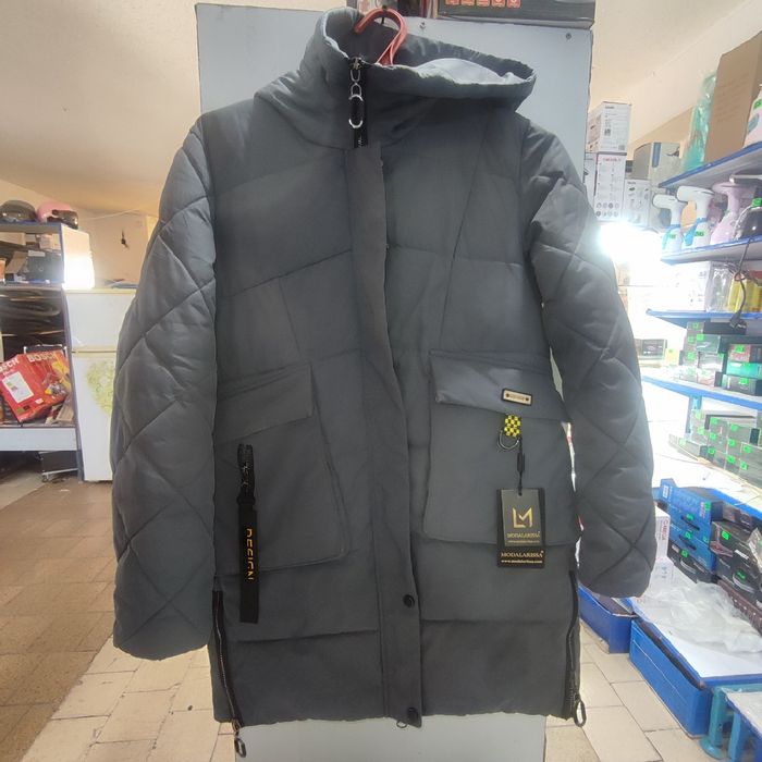 Продается женская куртка