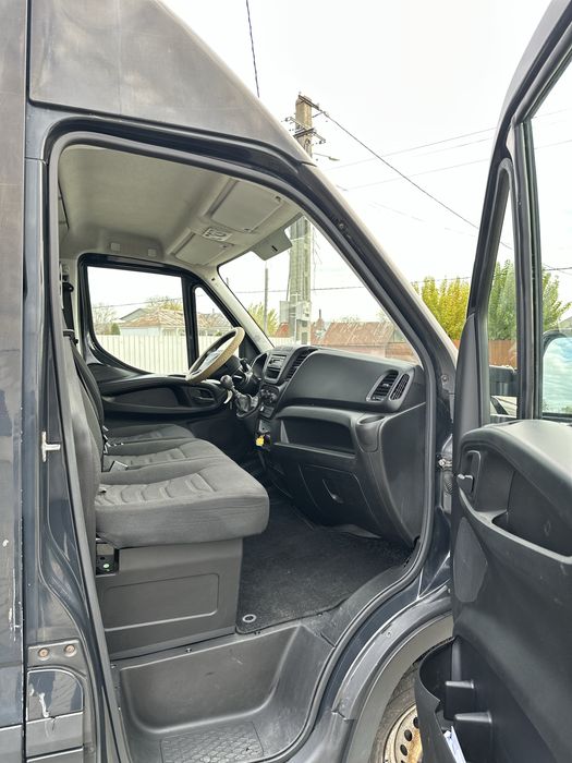 IVECO DAILY 35S21 2015