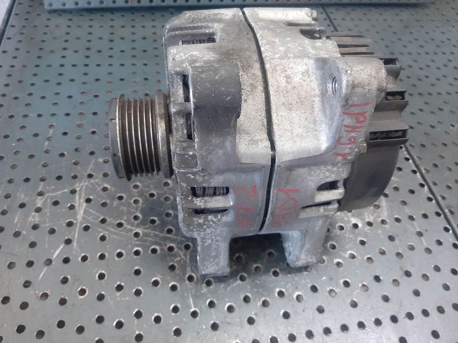 alternator 1.6 hdi 9h01 peugeot 407 citroen c5  9688085380