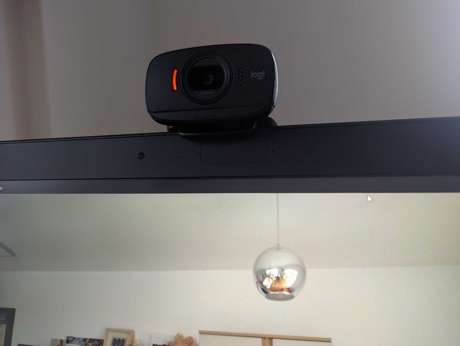 Camera web pentru laptop Logitech C525