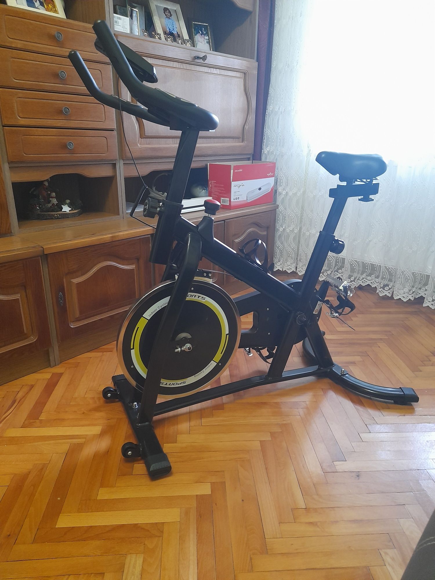 Vând bicicleta Indoor Cycling Orion Force A110