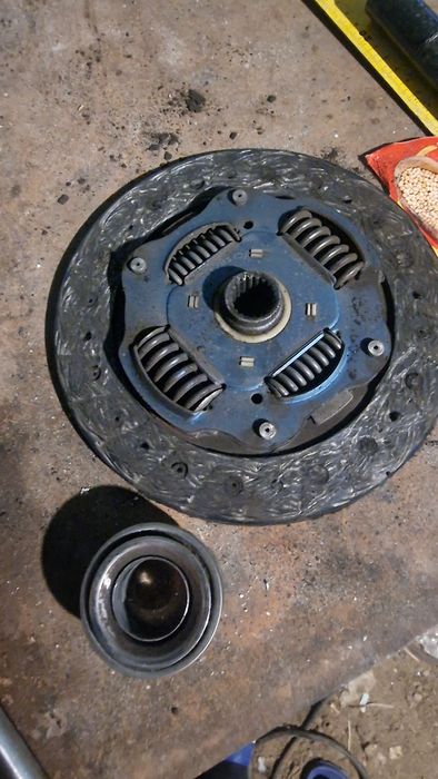 Vand kit ambreaji daihatsu terios 2006