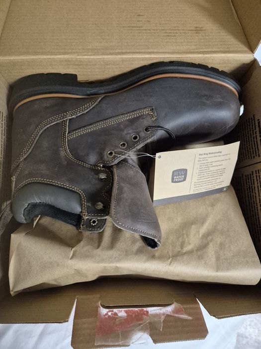 Ботинки.. тшо ..зимние.. новый