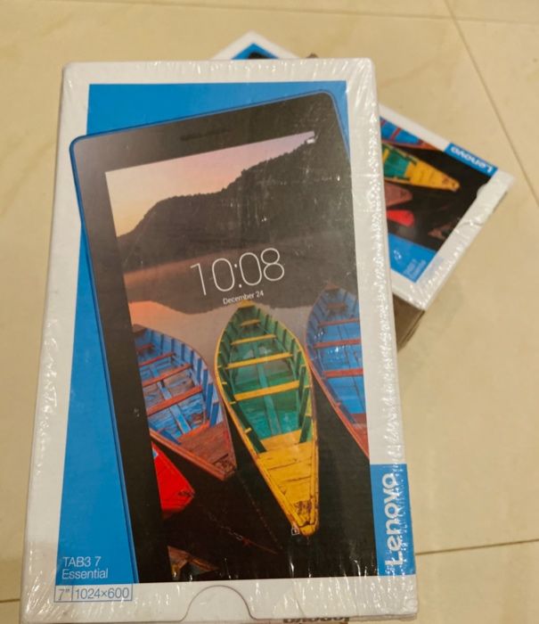 Таблет Lenovo Tab 3 7" Essential 8GB Black