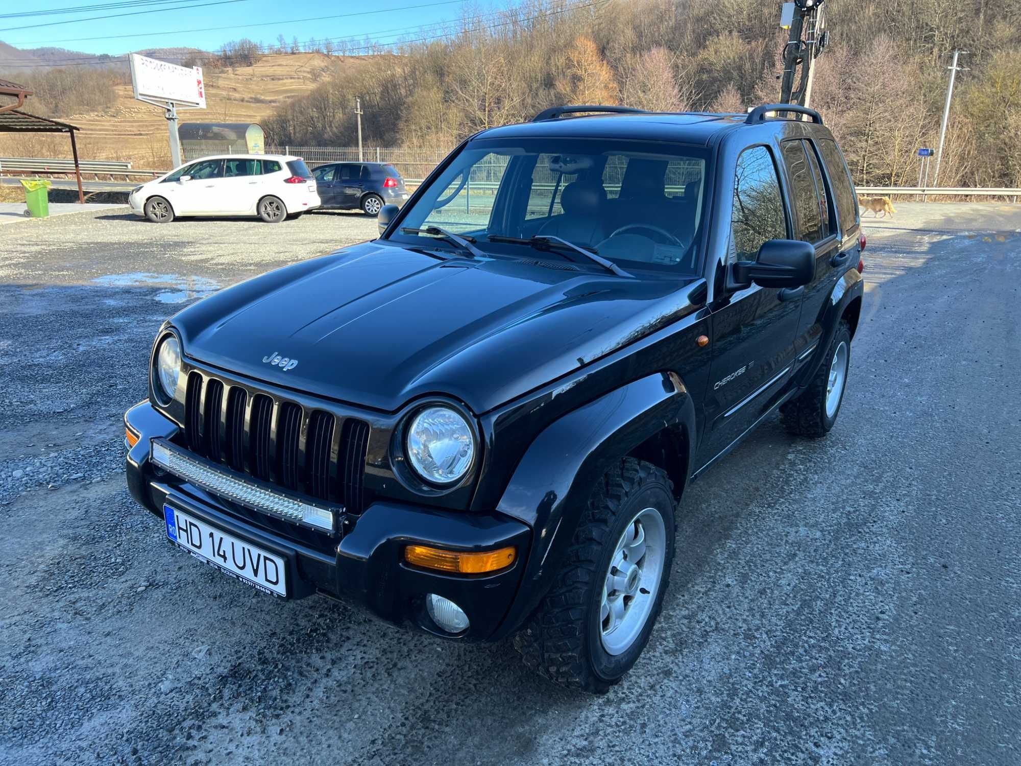 Autoturism  Jeep Cherokee 3.7 benzina